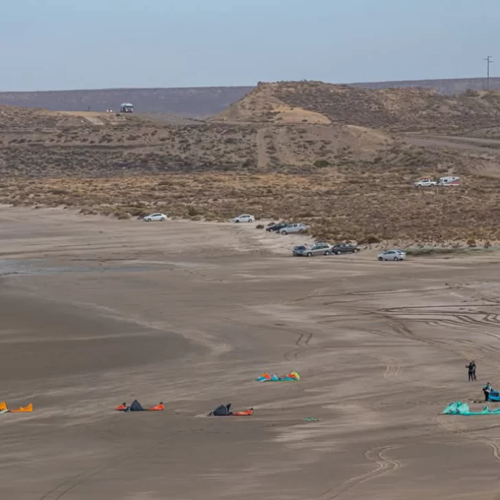 Ni señalización ni guardavida en playa Alsina, donde casi se ahogan dos nenas: “No controlan nada”