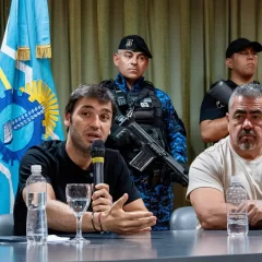 Torres presentó el Comando Unificado en Esquel y la Comarca: “Vamos a ir a fondo contra los delincuentes”