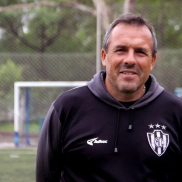 Gustavo Liggerini, ex Central Córdoba, muy cerca de ser el nuevo DT de Jorge Newbery de Comodoro