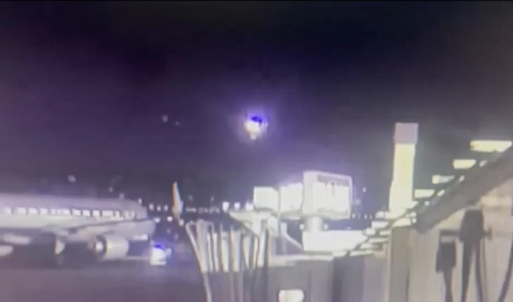 El Pentágono calificó de “accidente” el choque entre un avión y un helicóptero en Washington