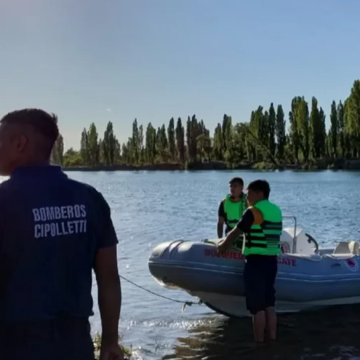 “Estamos desesperados”: El angustiante pedido del padre de Yessica, la nena de 10 años desaparecida en el río Limay “Estamos desesperados”: El angustiante pedido del padre de Yessica, la nena de 10 años desaparecida en el río Limay