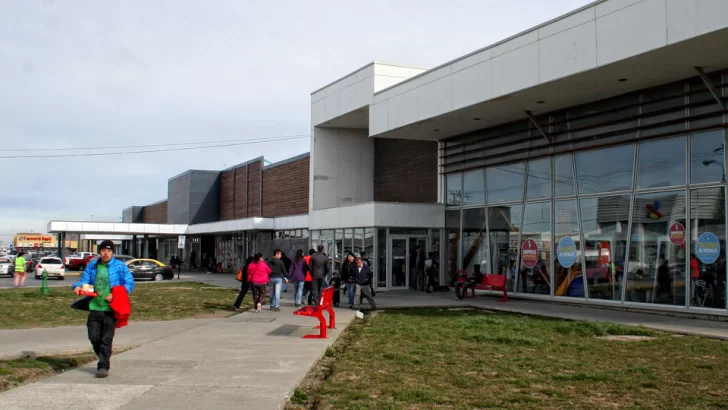 Punta Arenas: tres cruceros, cientos de turistas y comercios cerrados