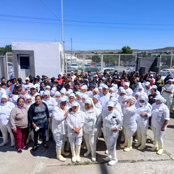 Cooperativas toman planta ex Barilari pidiendo por su continuidad Cooperativas toman planta ex Barilari pidiendo por su continuidad