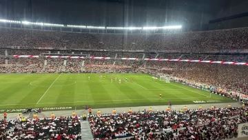 Se cayó TNT Sports y suspendieron el partido de River e Instituto porque no había transmisión para la televisación ni VAR