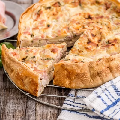 Tarta de pollo: una receta sencilla y rendidora en solo 5 pasos