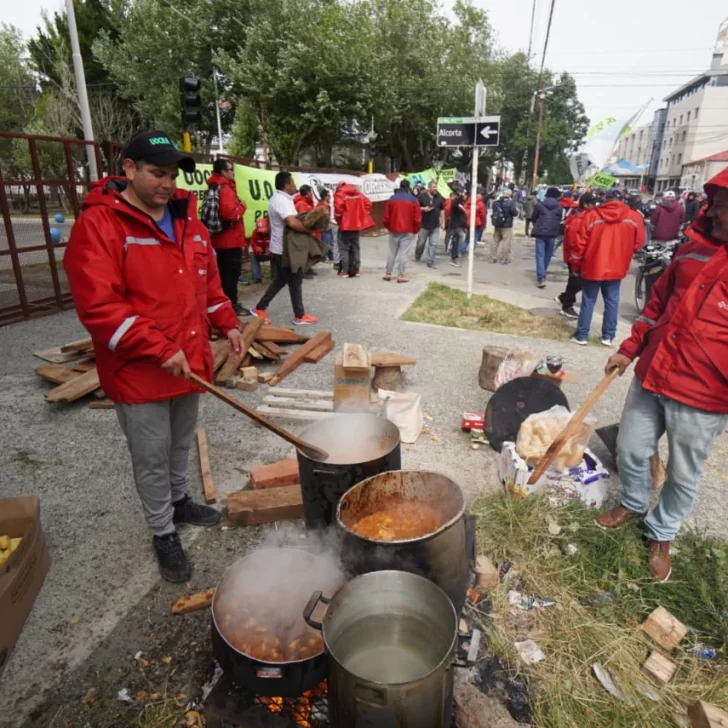 UOCRA Río Gallegos declaró el estado de alerta ante posible paralización de obras