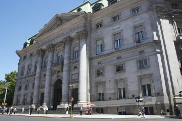 La justicia frenó la transformación del Banco Nación en Sociedad Anónima
