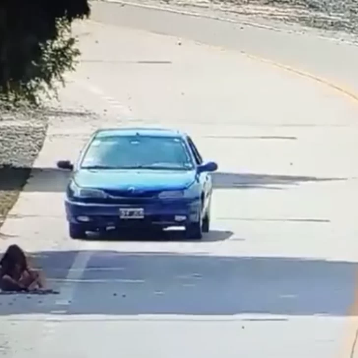 Manejaba borracho, atropelló a una nena de 10 años e intentó darse a la fuga: lo detuvieron los vecinos Manejaba borracho, atropelló a una nena de 10 años e intentó darse a la fuga: lo detuvieron los vecinos