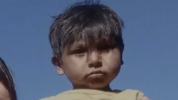 Desesperada búsqueda de un nene de 3 años que salió a jugar al patio de su casa y desapareció Desesperada búsqueda de un nene de 3 años que salió a jugar al patio de su casa y desapareció