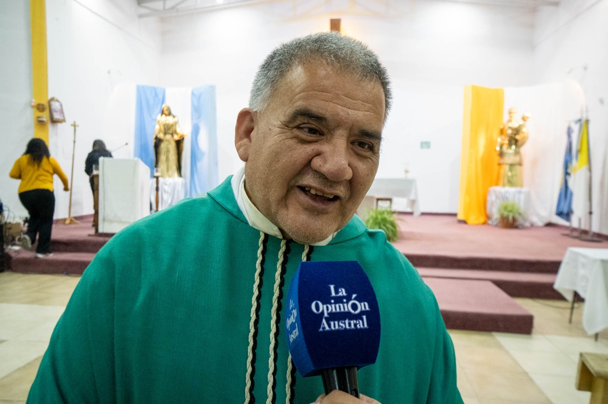 DESPEDIDA-PADRE-RAUL-DOMINGUEZ-10-728x485