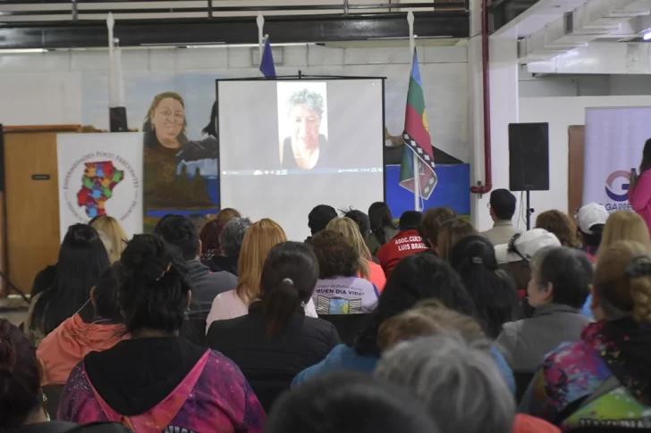 Pacientes y familias de Santa Cruz concientizaron sobre las Enfermedades Poco Frecuentes