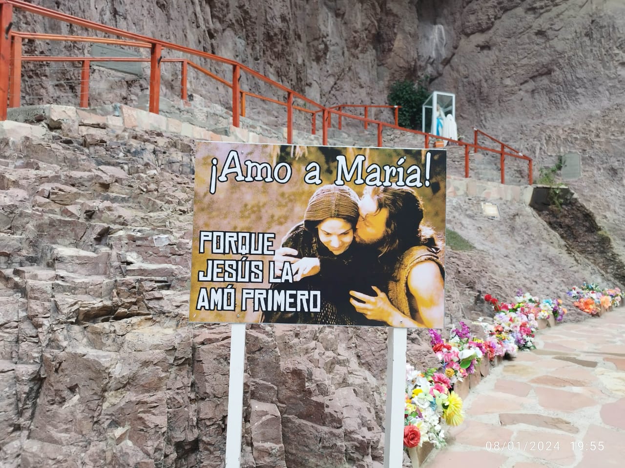 Gruta-de-Lourdes-3-728x546