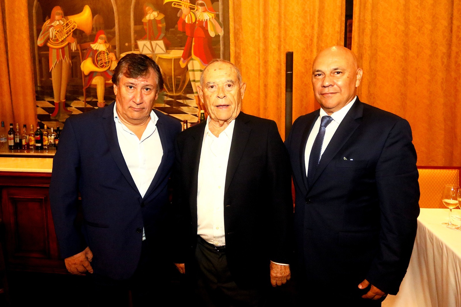 Juntos-por-Mar-del-Plata-Jorge-Perez-Canal-8-Florencio-Aldrey-La-Capital-y-Raul-Olmos-Canal-10.-728x485