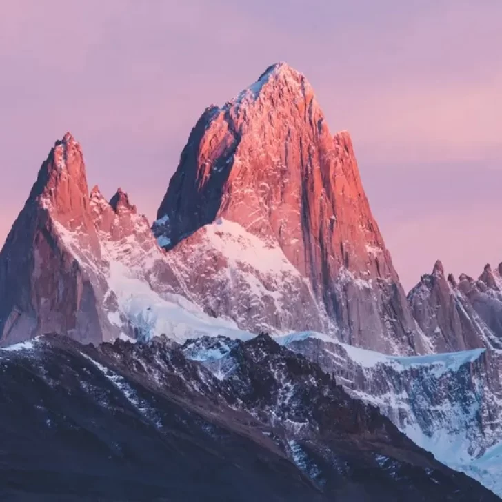 Evacuaron en helicóptero a tres escaladores chilenos de la cumbre del cerro Fitz Roy porque “estaban cansados”