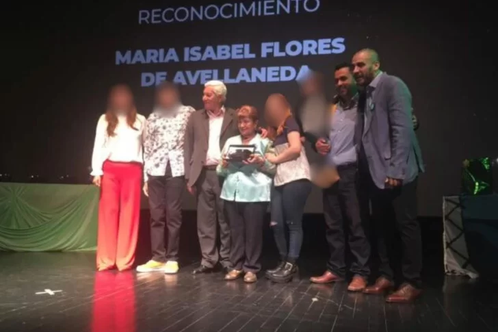 Pocha-Flores-Jose-Avellaneda-Facundo-Prades-728x485