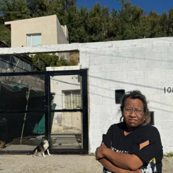 Comodoro Rivadavia: una docente fue al médico con sus hijos y dos familias le usurparon la vivienda Comodoro Rivadavia: una docente fue al médico con sus hijos y dos familias le usurparon la vivienda