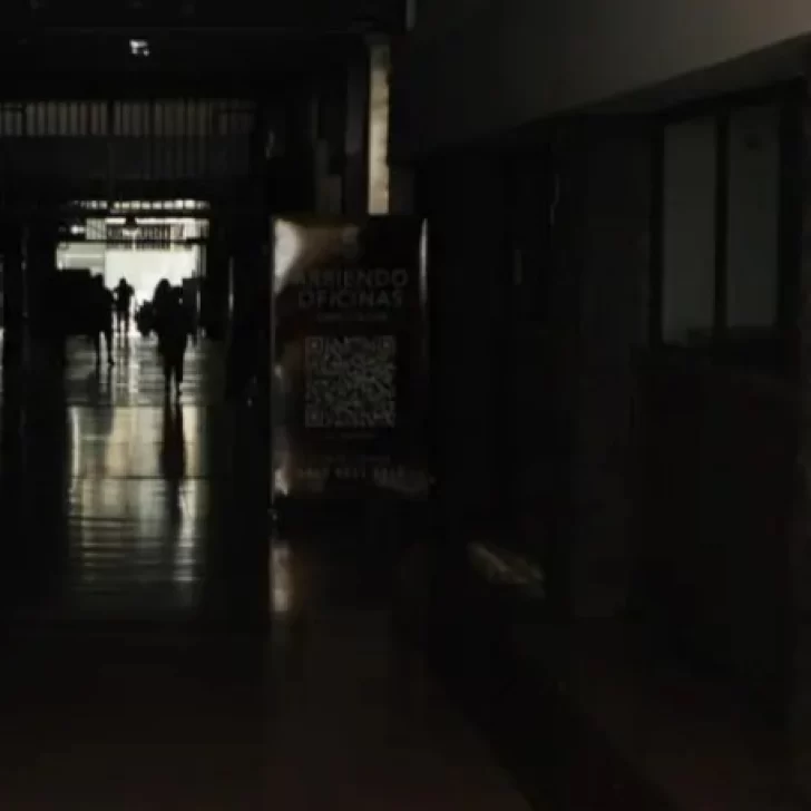 Apagón masivo en Chile: casi el 99% del país sin luz por una falla eléctrica
