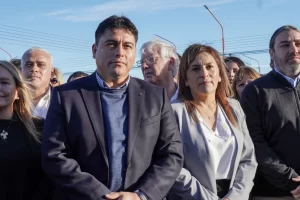 Claudio Vidal garantizó el sostenimiento de las fuentes laborales docentes hasta febrero 2027