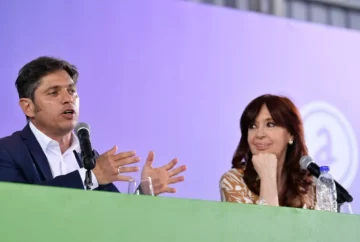 El apoyo de Cristina Kirchner a Axel Kicillof tras el pedido de renuncia de Milei