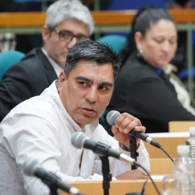 La sesión llega precedida por el tema del desafuero a Fernando Españón