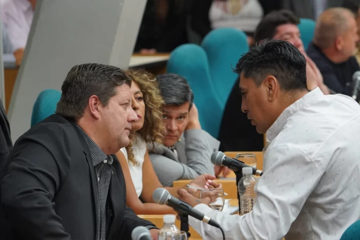 El sector oficialista se abroquela y no da el brazo a torcer, a pesar del costo político. (Foto: José Silva/La Opinión Austral). El sector oficialista se abroquela y no da el brazo a torcer, a pesar del costo político. (Foto: José Silva/La Opinión Austral).