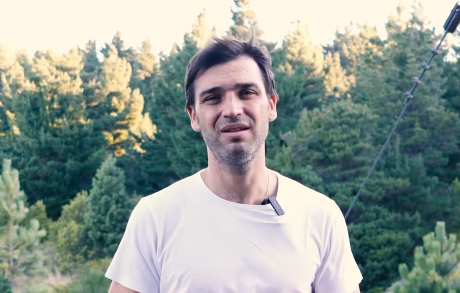 Ignacio Torres advirtió que “los que incendian nuestra cordillera van a terminar presos”