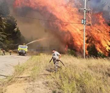 Incendios en El Bolsón: “Estamos ante un hecho intencional y delictivo”, afirmó Alberto Weretilneck