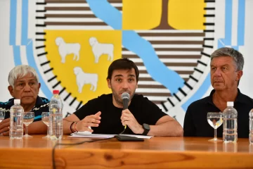 Ignacio Torres anunció una recompensa de 10 millones para identificar a quienes iniciaron los incendios: hay tres detenidos
