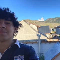 Continúa la búsqueda de Juan José Peralta: ¿habría viajado a El Calafate?