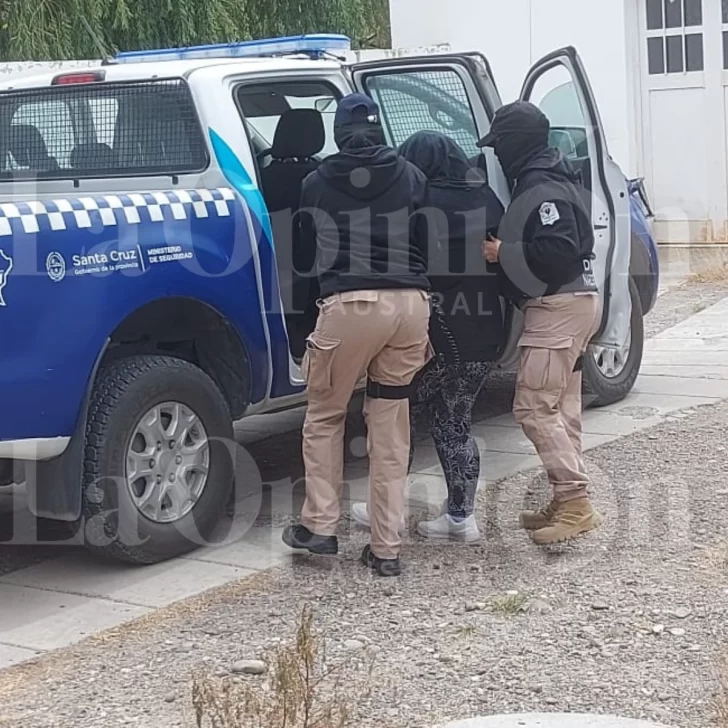 Homicidio del bebé en Santa Cruz: La mamá detenida en Perito fue alojada en una penitenciaria de Río Gallegos y enfrenta perpetua