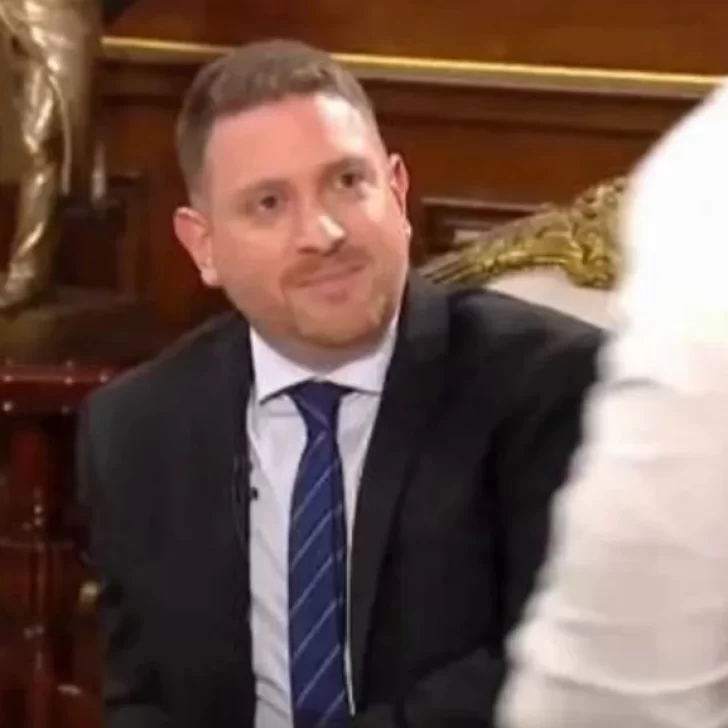 Entrevista a Milei por $LIBRA: filtraron un video en el que Caputo le indica a Jonatan Viale qué debe decir