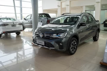 El Gobierno de Javier Milei autorizó la importación de autos a particulares