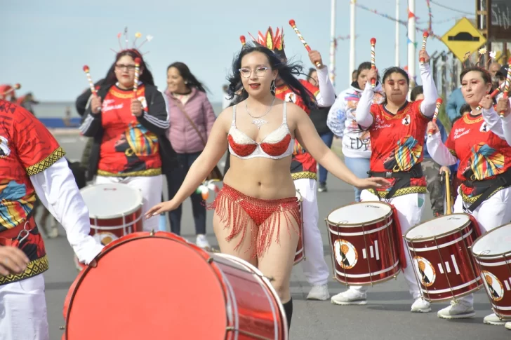 Ritmo, color y diversión en los festejos del Carnaval 2025