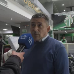 Leo Mata anuncio el cambio de luminarias en el gimnasio albiverde