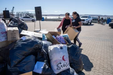 Exitosa expo de autos clásicos en Río Gallegos a beneficio de los inundados en Bahía Blanca