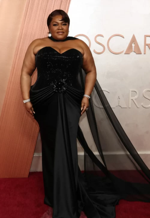LOOKS-OSCAR-14-500x728