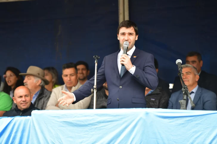 El gobernador Ignacio Torres abre el período legislativo en Chubut