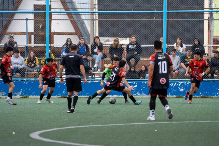 Comenzó la Liga de los Barrios: resultados y detalles de la primera fecha