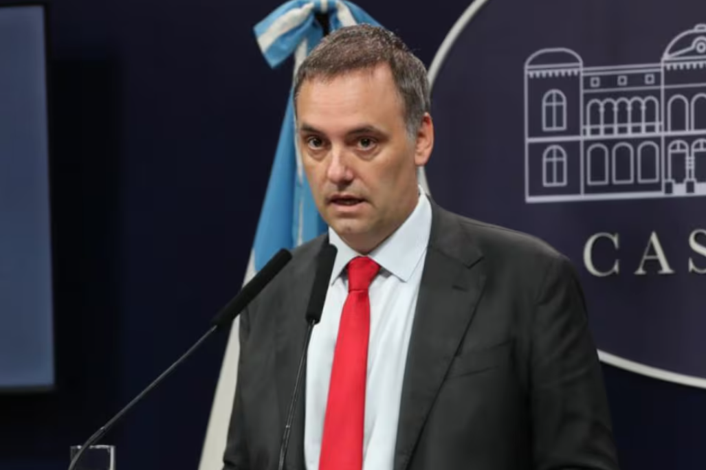  Manuel Adorni, anticipó que el Presupuesto podría ser tratado en Extraordinarias.
