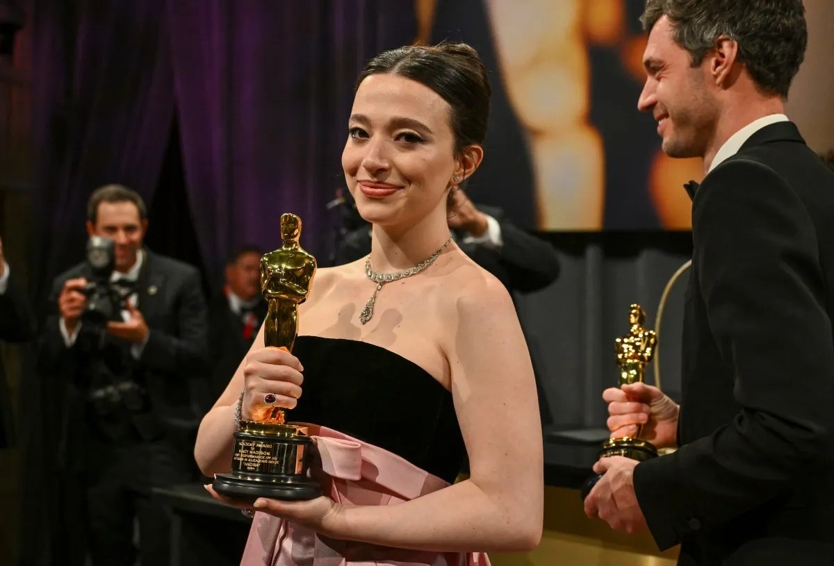 ganadora-oscars-anora-728x494