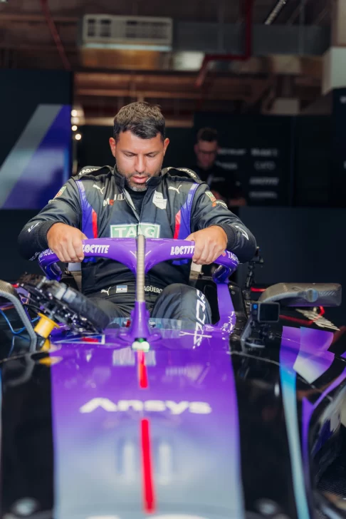 kun-aguero-formula-e-2-486x728
