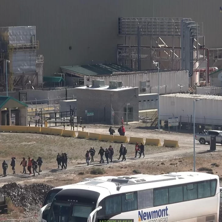 UOCRA levantó el bloqueo en Newmont y se normalizan las operaciones en Cerro Negro UOCRA levantó el bloqueo en Newmont y se normalizan las operaciones en Cerro Negro