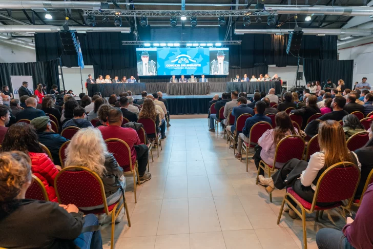 othar-comodoro-rivadavia-paertura-de-sesiones-concejo-deliberante-4-728x486