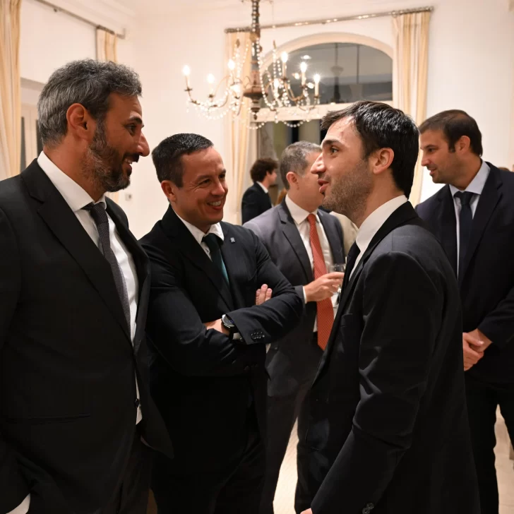 Raúl Cereseto: “¿Van a estar dispuestos todos los funcionarios públicos a disculparse con el sector?” Raúl Cereseto: “¿Van a estar dispuestos todos los funcionarios públicos a disculparse con el sector?”