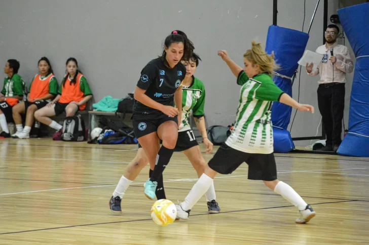 Torneo Nacional de Futsal Femenino: resultados y panorama de la fase de grupos Torneo Nacional de Futsal Femenino: resultados y panorama de la fase de grupos