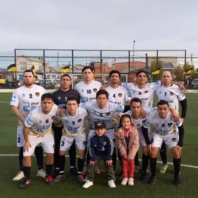 La Liga de los Barrios se aprieta: Camioneros empató y hay varios equipos al acecho