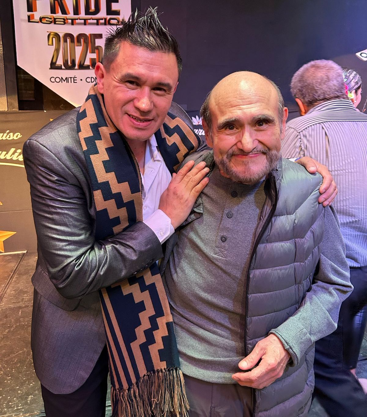  Uribe junto a Édgar Vivar, el 