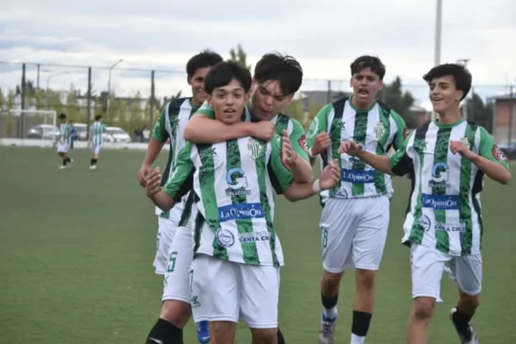 Se definieron los cruces de semifinales en la sexta división de la Liga Sur