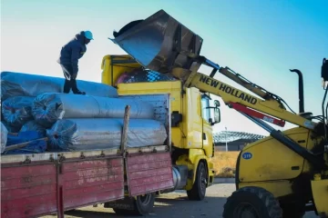 Llegó el césped sintético para el estadio de Ferrocarril YCF