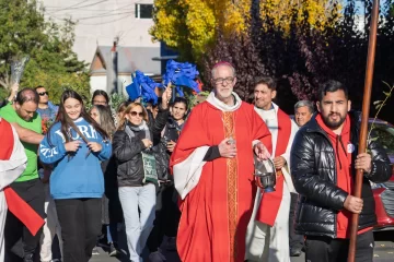 Gran participación en el Domingo de Ramos: “La esperanza nos anima a seguir adelante”